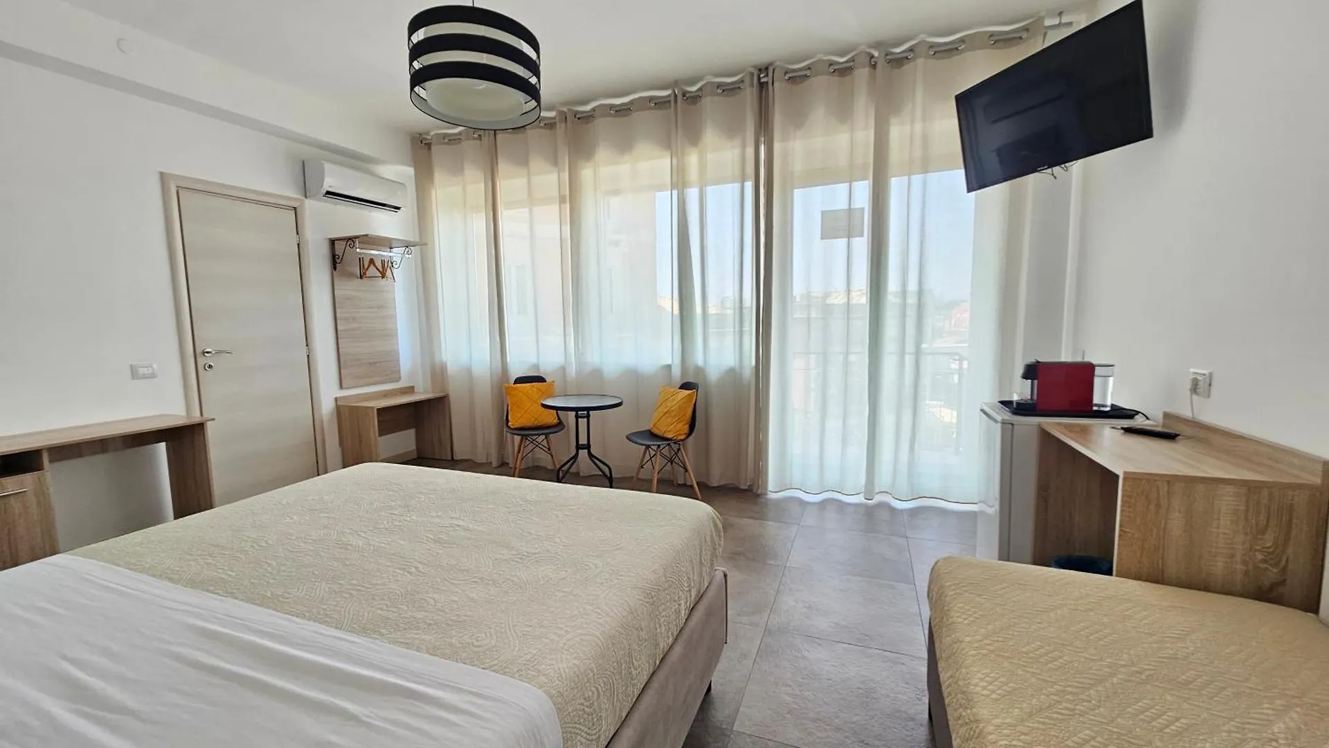 Agora Bed and Breakfast Syracuse 0*,
