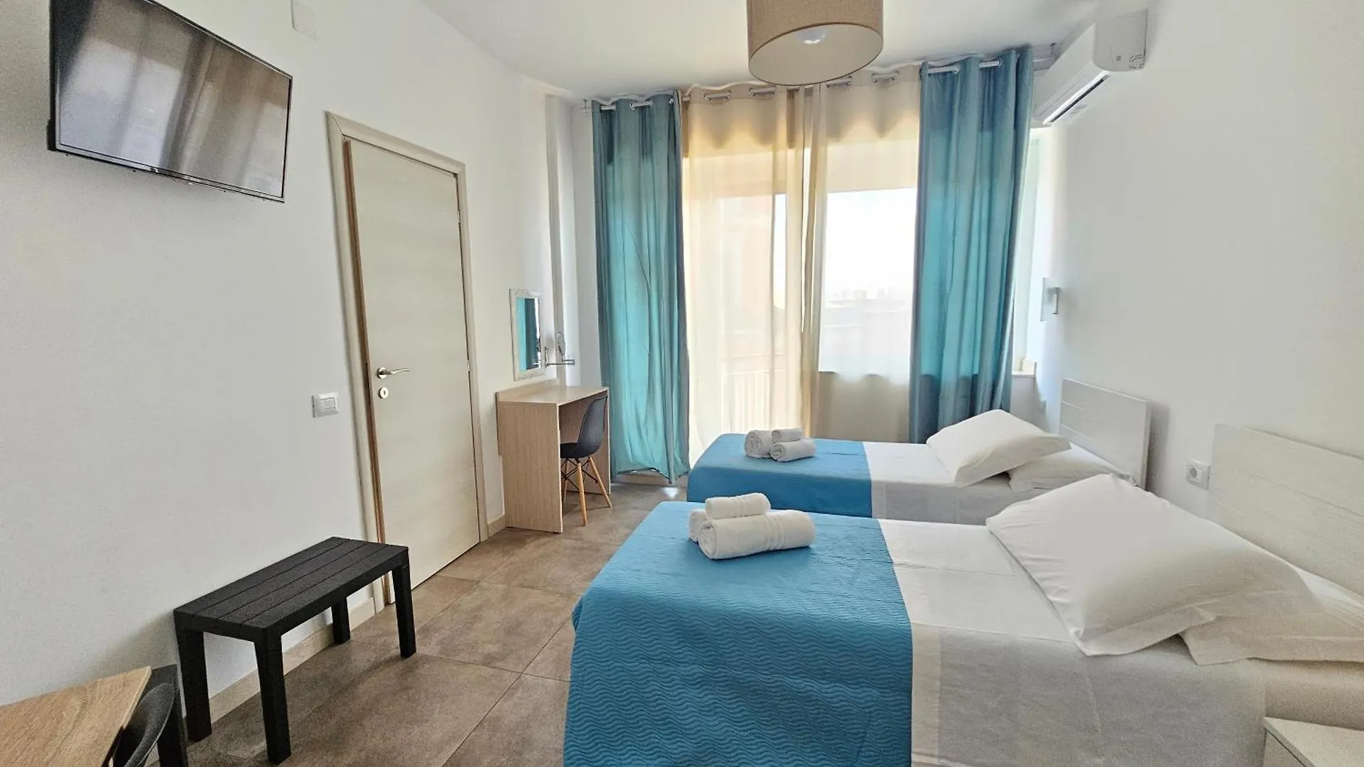 Bed & Breakfast Agora Bed and Breakfast Syracuse