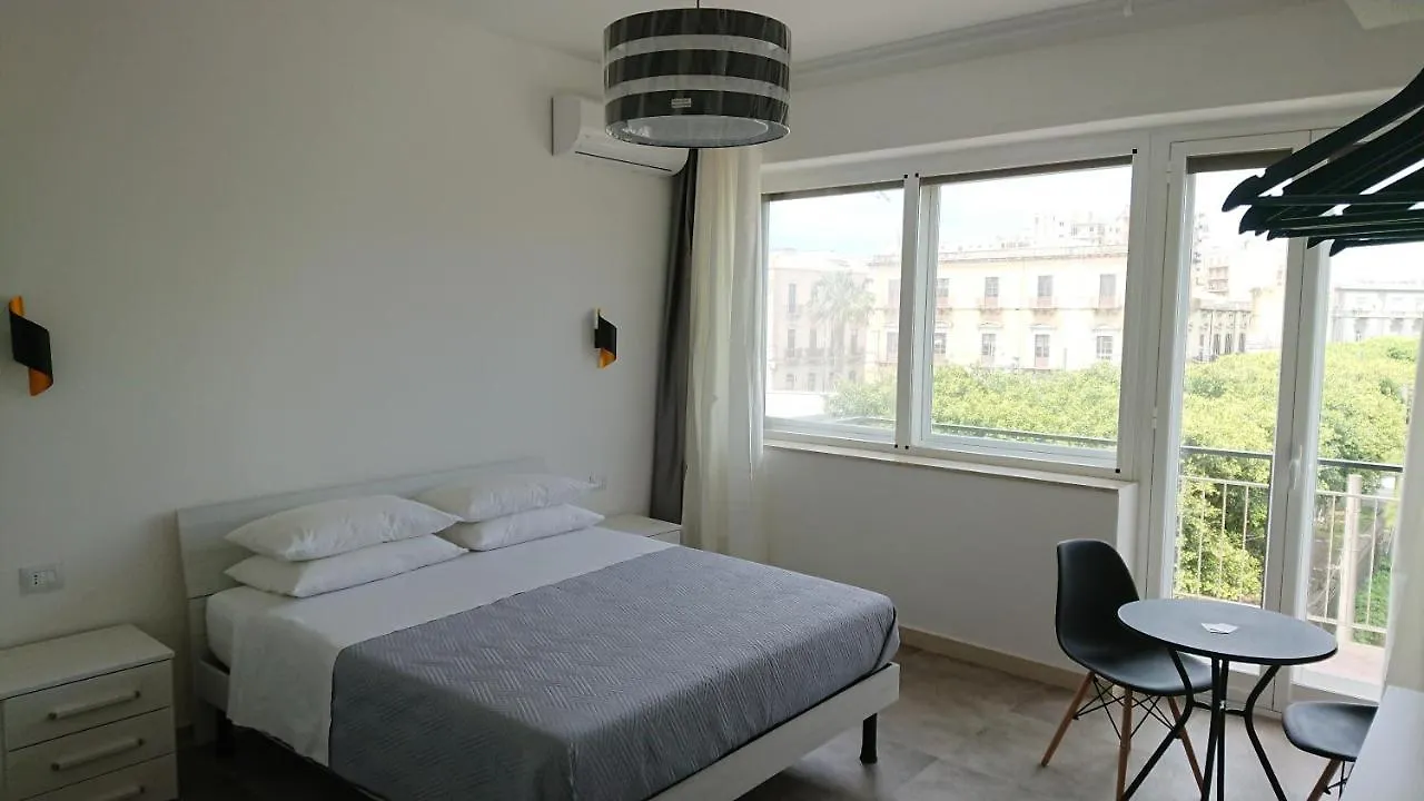 Agora Bed & Breakfast Syracuse 0*,