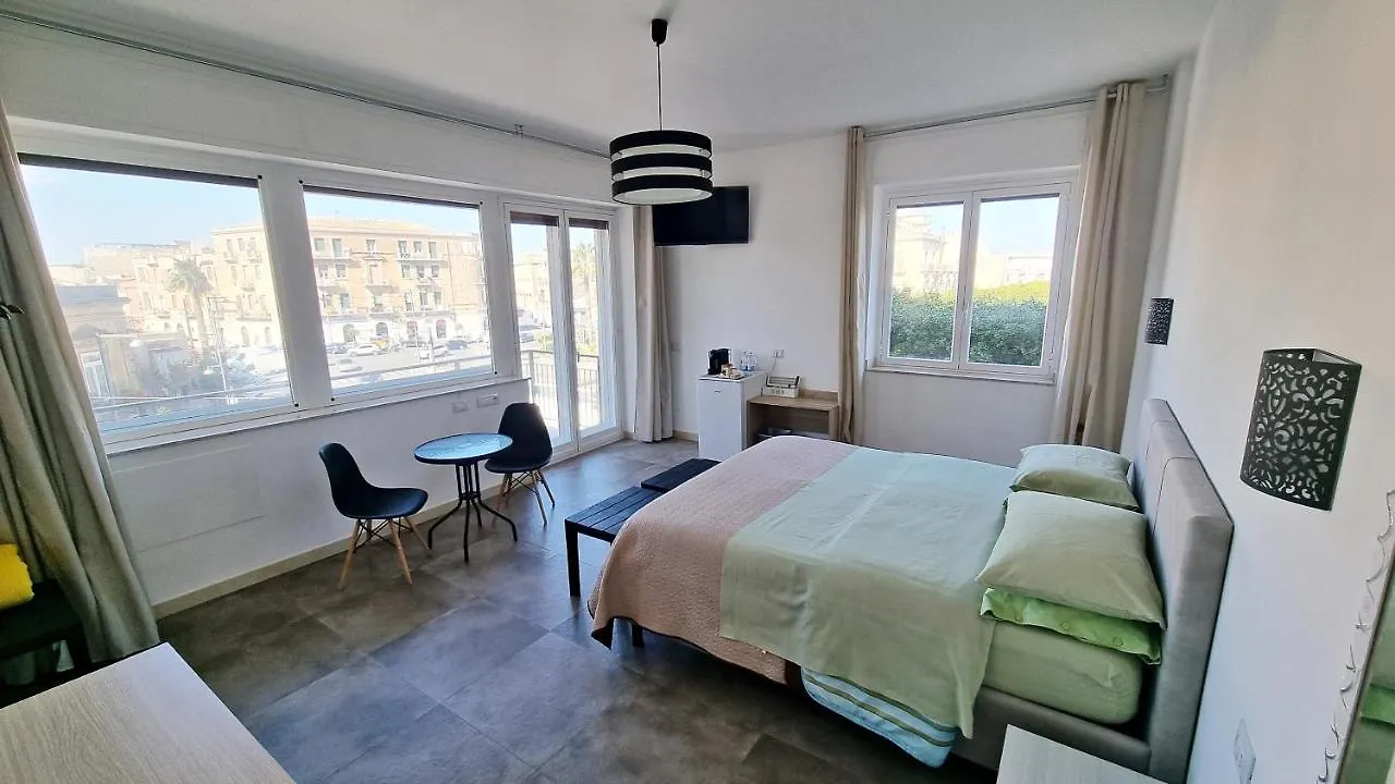 Agora Bed & Breakfast Syracuse