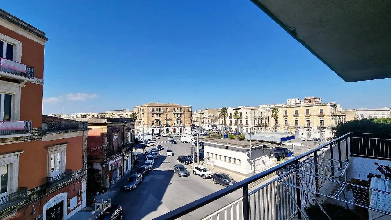Agora Bed & Breakfast Syracuse 0*,