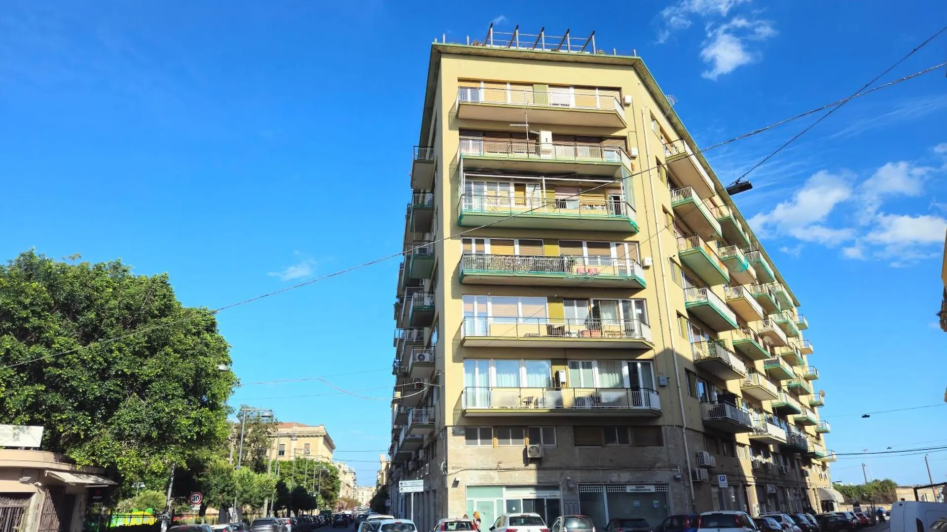 Agora Bed & Breakfast Syracuse
