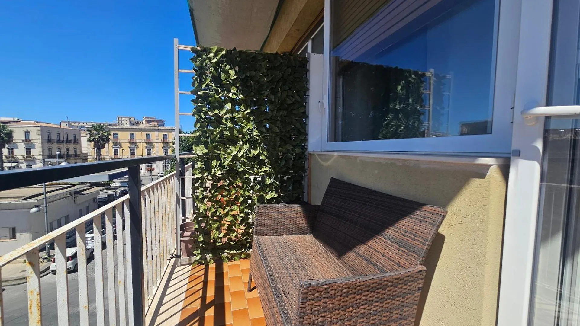Agora Bed & Breakfast Syracuse