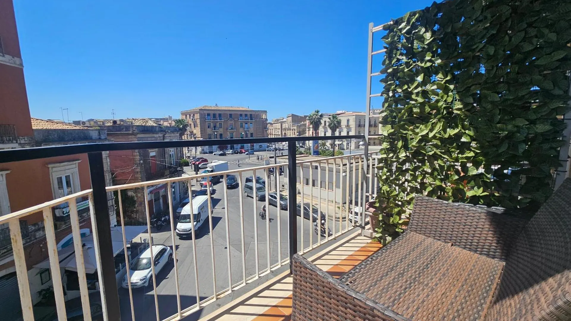 Agora Bed & Breakfast Syracuse