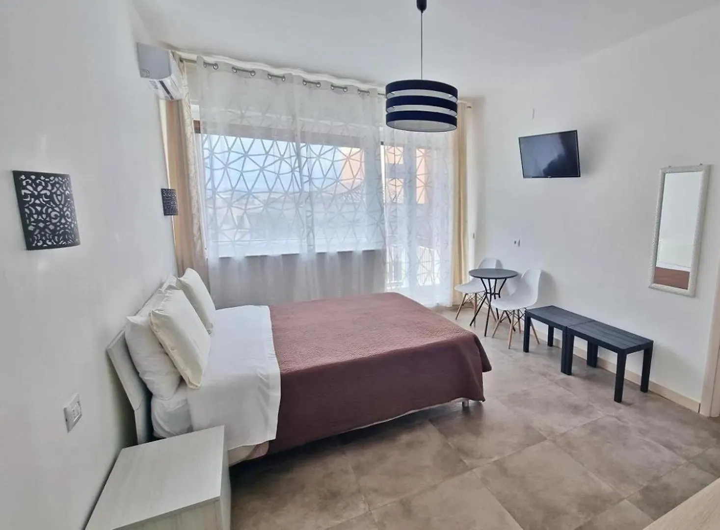 Agora Bed & Breakfast Syracuse